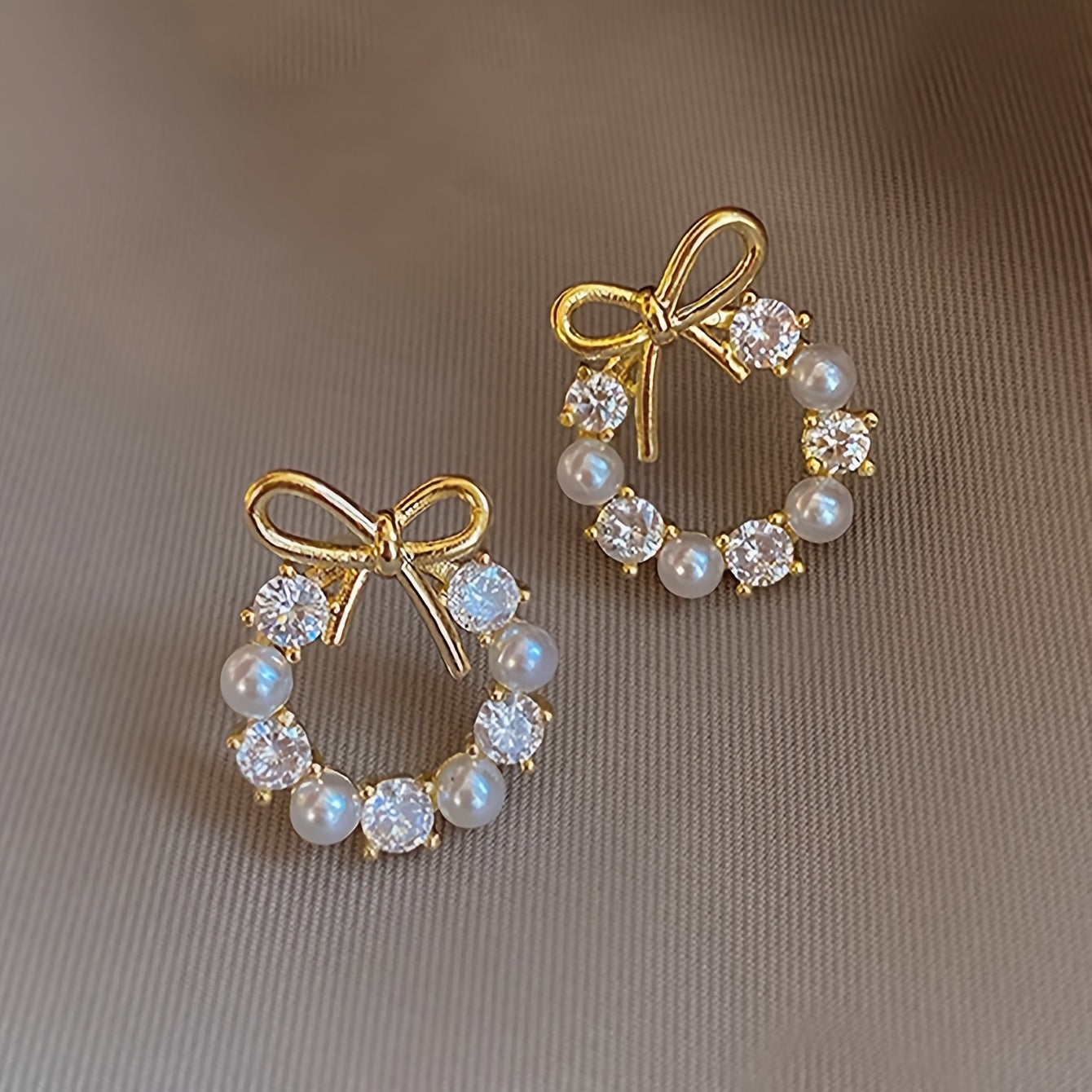 1 Pair Elegant VintageInspired Bowknot Stud Earrings with Imitation Pearls and Rhinestones Zinc Alloy  Stainless Steel Chic Simple Design for Women Suitable for Daily Wear  Gifting